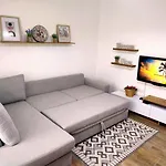 Saeri\'S Stylish Apartment